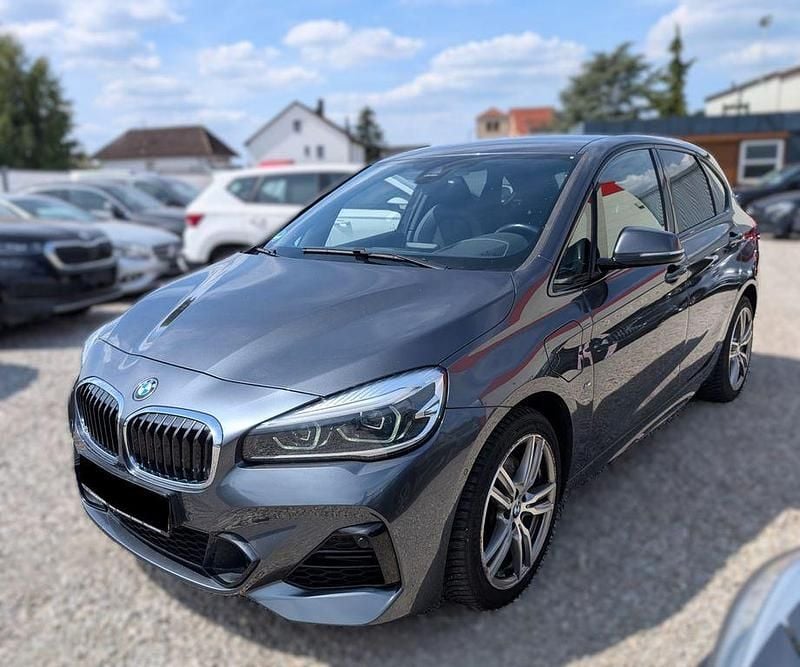 Mineralgrau metallic Gebraucht 2018 BMW 225 Active Tourer M Sport Van / Kleinbus | 15.190 € (Fairer Preis) - Bild 1/4
