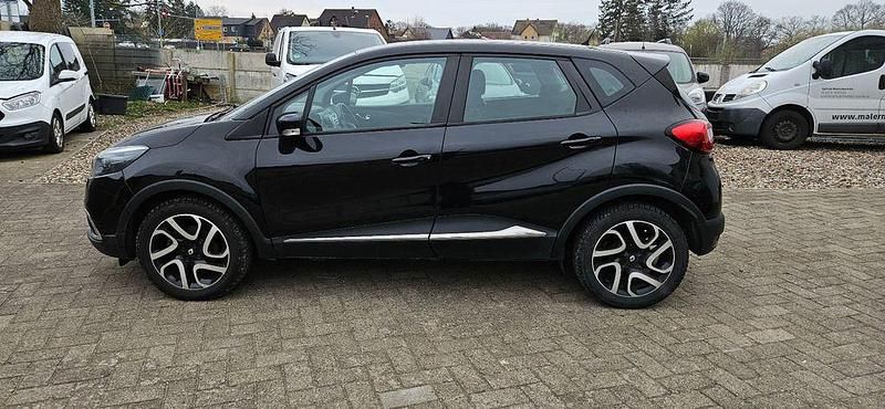 Gebraucht Renault Captur Life 90 PS (66 kW) 2016 Schwarz SUV