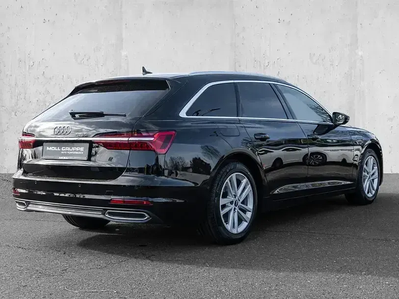 Second-hand Audi A6 Sport 204 CP (150 kW) 2023 Negru Break