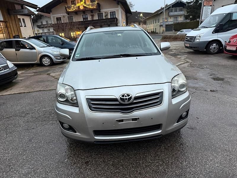 Gebraucht Toyota Avensis Sol 177 PS (130 kW) 2006 Grau Kombi