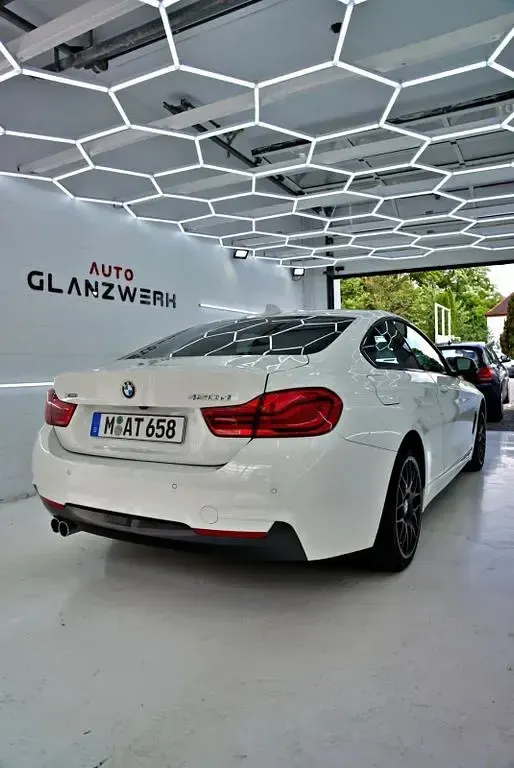 Gebraucht BMW 420 Coupé M Sport 190 PS (139 kW) 2019 Weiß Coupé