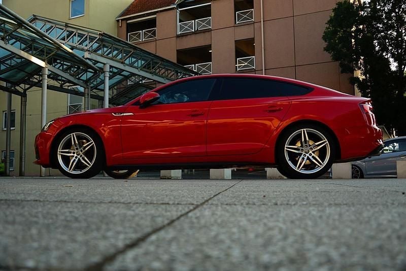 Rot Gebraucht 2019 Audi A5 Limousine | 22.000 € (Superpreis) - Bild 1/4