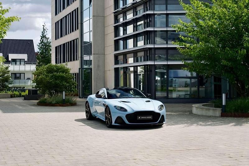 Frosted glass blue Gebraucht 2019 Aston Martin DBS Coupé | 237.500 € (Etwas zu teuer) - Bild 1/4