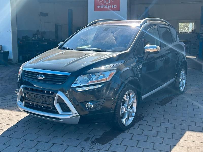 Gebraucht Ford Kuga Individual 163 PS (119 kW) 2012 Schwarz SUV