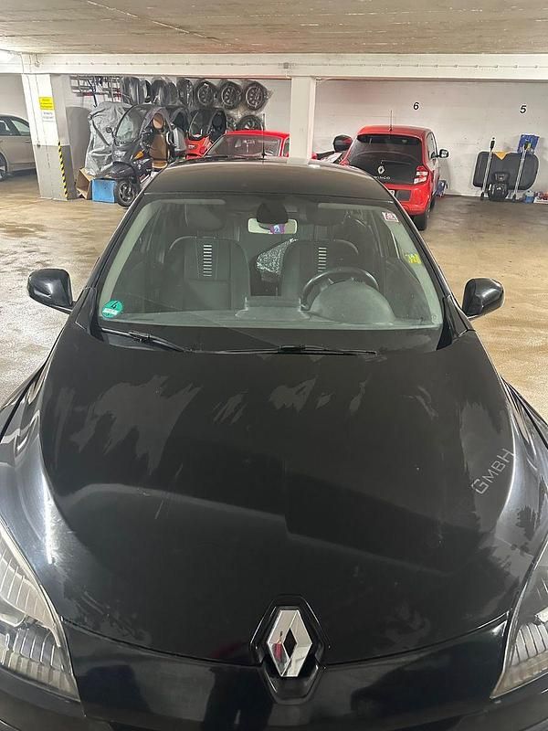 Gebraucht Renault Mégane GrandTour Expression 90 PS (66 kW) 2012 Schwarz Kombi