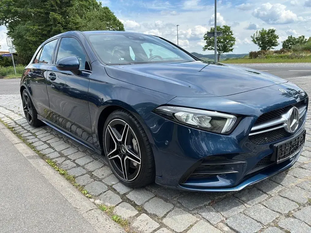 Gebraucht Mercedes A35 AMG AMG 306 PS (225 kW) 2020 Blau Limousine