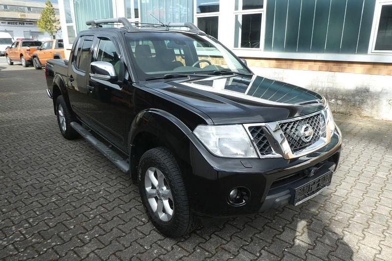 Gebraucht Nissan Navara 190 PS (139 kW) 2012 Schwarz Pickup