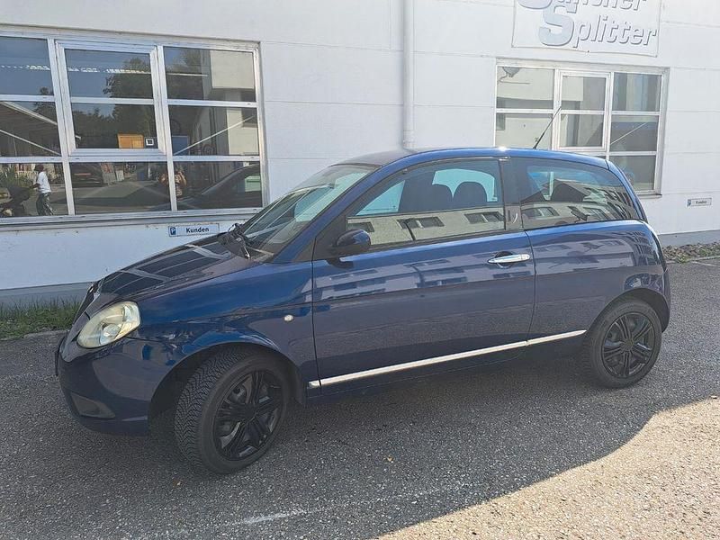Blau Gebraucht 2008 Lancia Ypsilon Kleinwagen | 1.700 € (Guter Preis) - Bild 1/4