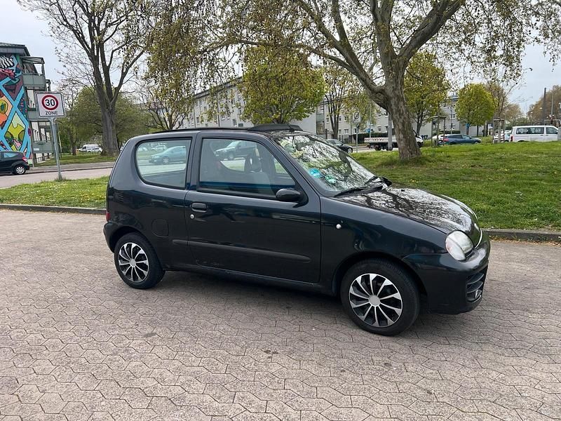 Gebraucht Fiat Seicento 60 PS (44 kW) 2004 Schwarz Kleinwagen