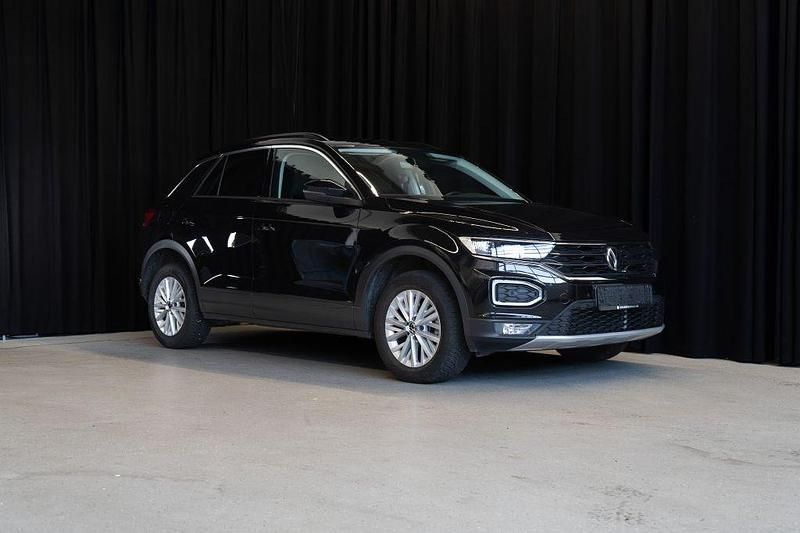 Gebraucht VW T-Roc Style 150 PS (110 kW) 2023 Beige (deep black perleffekt) SUV