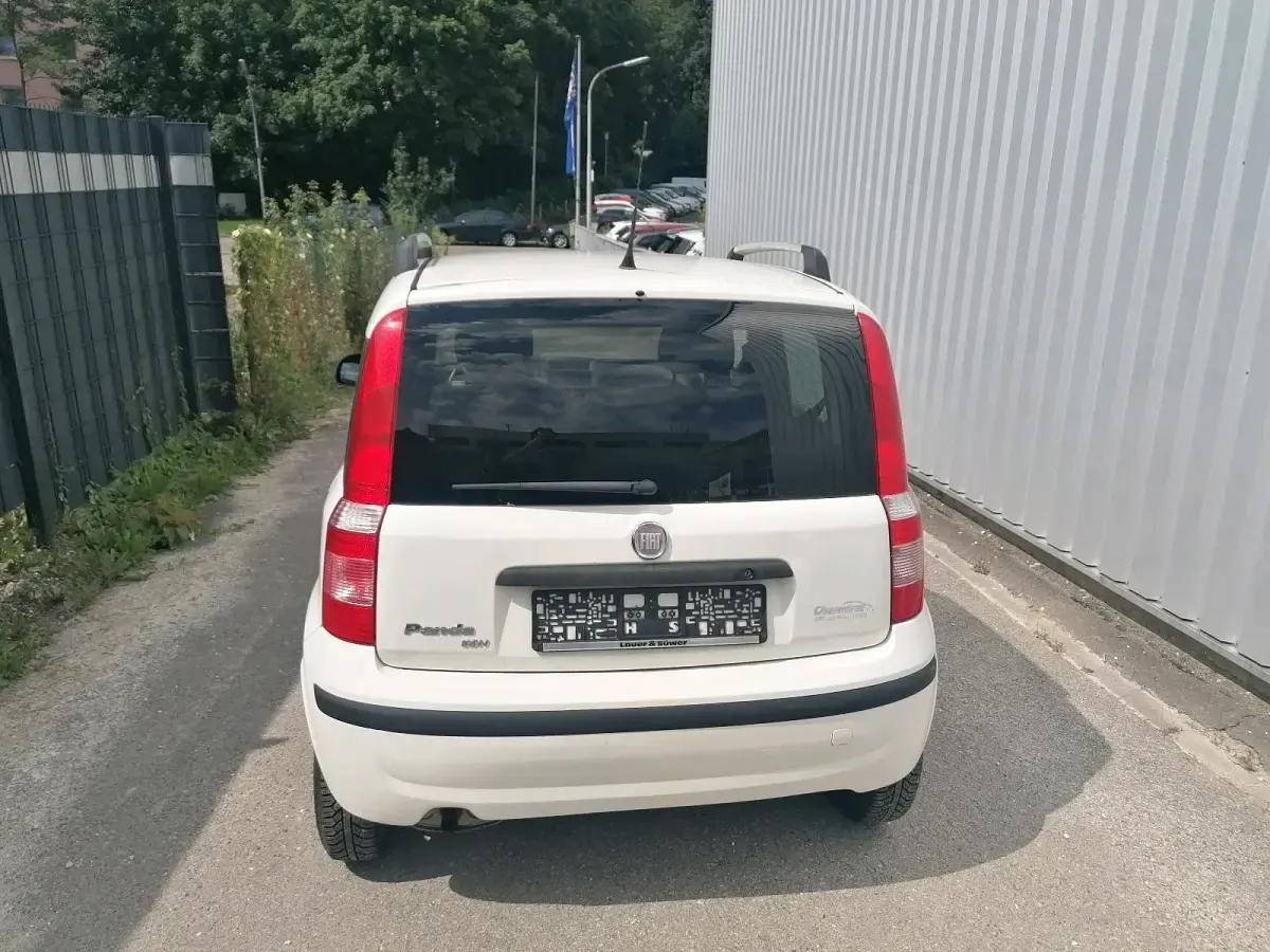 Gebraucht Fiat Panda 69 PS (50 kW) 2011 Weiß Kleinwagen