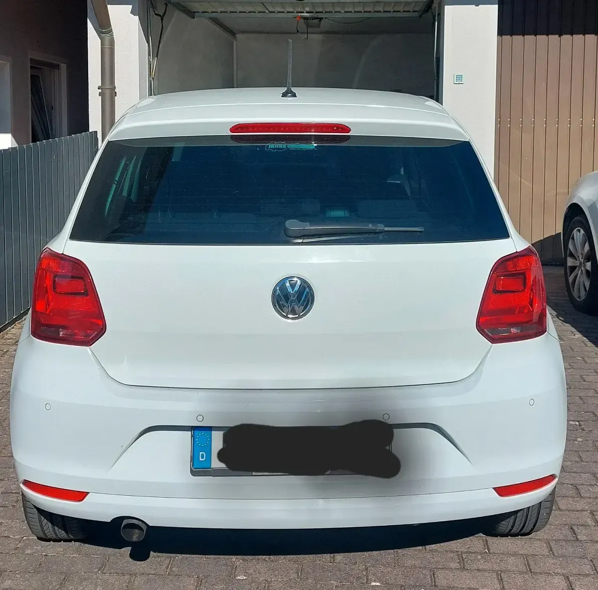 Gebraucht VW Polo 90 PS (66 kW) 2017 Weiß Limousine