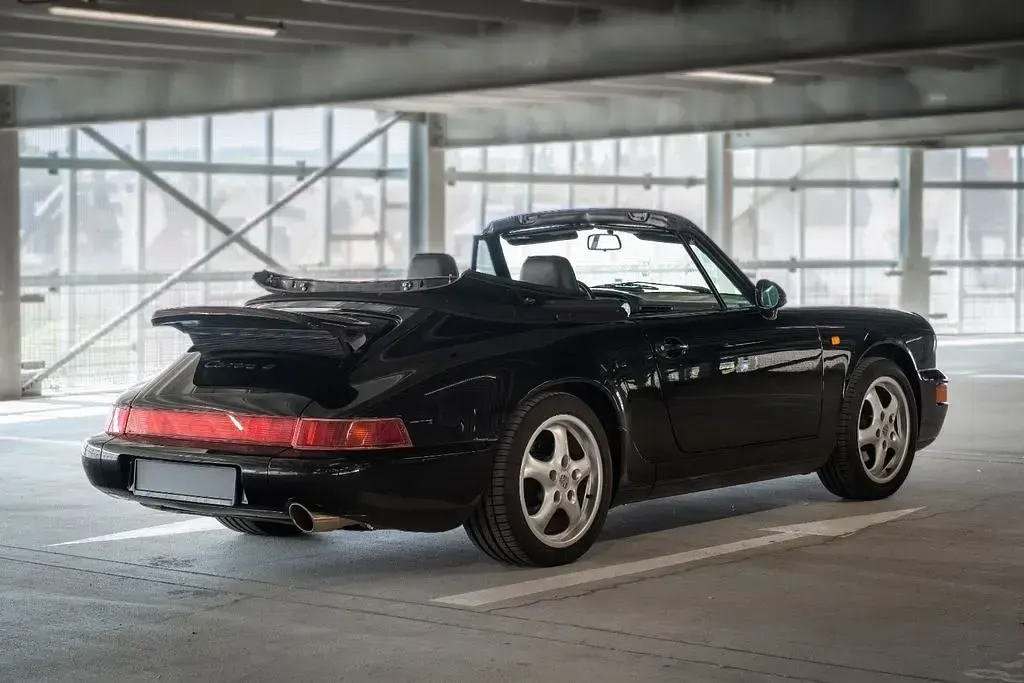 Gebraucht Porsche 911 Carrera 4 Cabriolet 250 PS (183 kW) 1990 Schwarz Cabrio