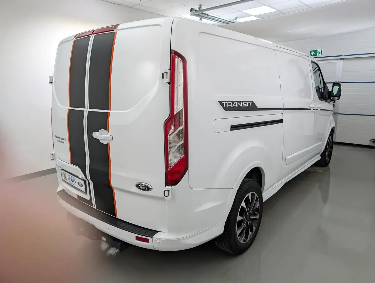 Gebraucht Ford Transit Custom Sport 2022 Frostweiß Van