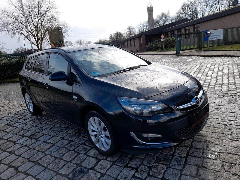 Gebraucht Opel Astra 165 PS (121 kW) 2013 Schwarz Kombi