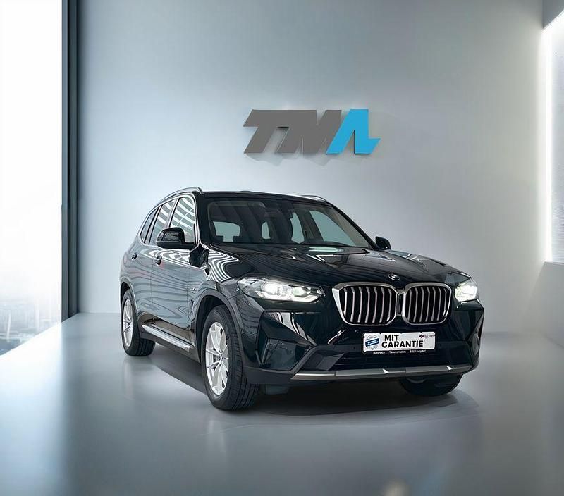 Schwarz Gebraucht 2021 BMW X3 Sport Line SUV | 34.599 € (Guter Preis) - Bild 1/4