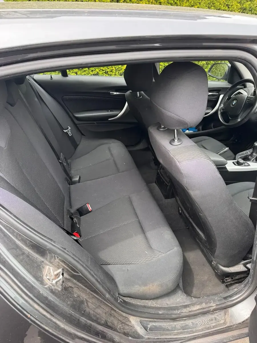 Gebraucht BMW 116 2011 Grau Kleinwagen