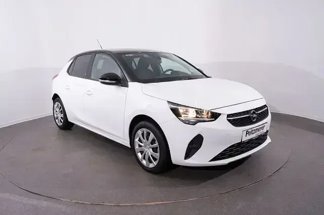 Usata Opel Corsa-e Edition 100 kW (136 CV) 2022 Bianco Utilitaria