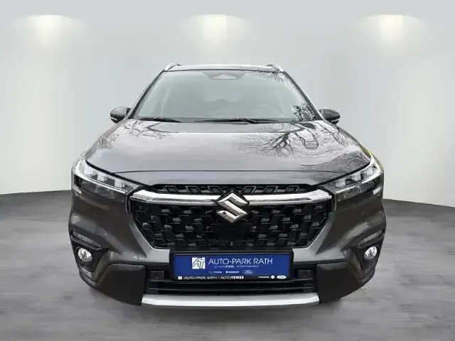 Neu Suzuki SX4 S-Cross Comfort 110 PS (80 kW) 2025 Grau SUV