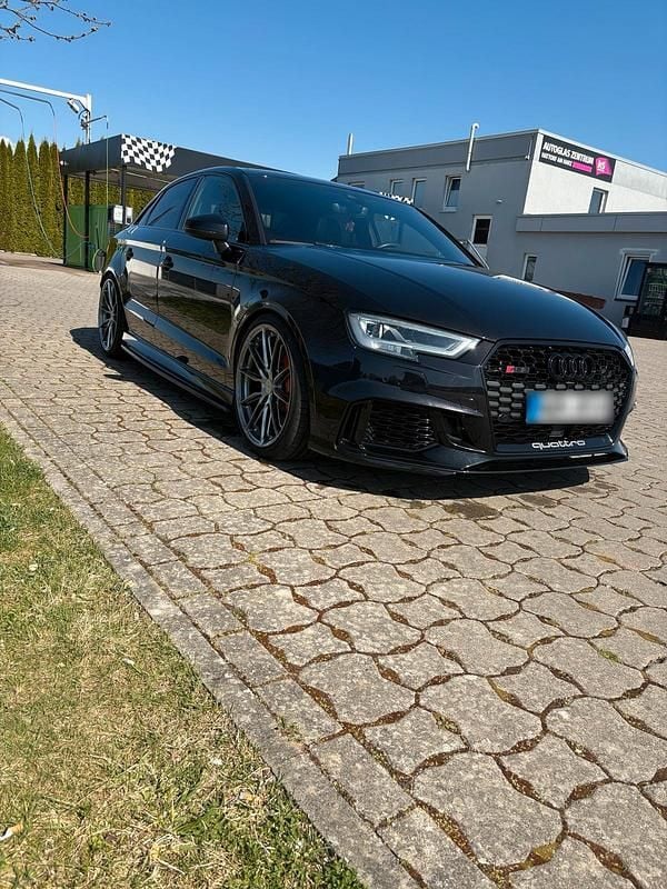 Gebraucht Audi RS3 Advanced 400 PS (294 kW) 2018 Schwarz Limousine
