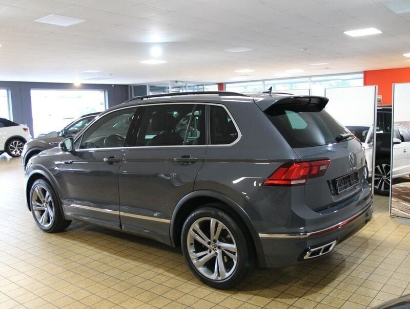 Gebraucht VW Tiguan R-line 150 PS (110 kW) 2021 Grau SUV