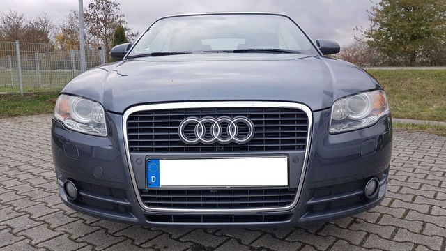 Grau metallic Gebraucht 2006 Audi A4 Cabriolet Cabrio | 6.199 € (Superpreis) - Bild 1/4