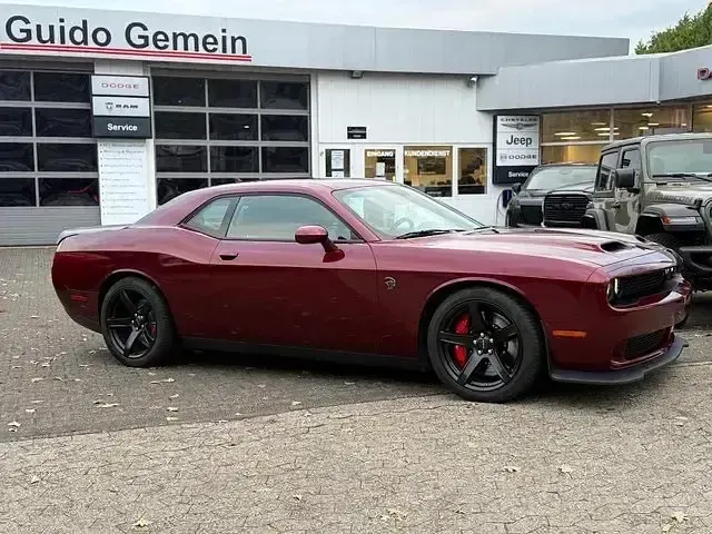 Second-hand Dodge Challenger 806 CP (592 kW) 2022 Roșu Coupe
