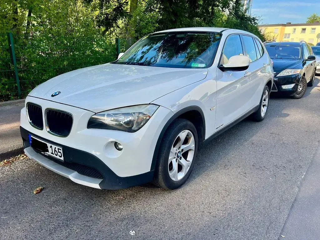 Gebraucht BMW X1 177 PS (130 kW) 2010 Weiß SUV