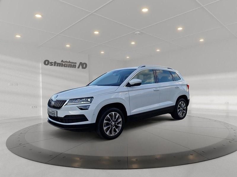 Weiß Gebraucht 2021 Skoda Karoq Clever SUV | 28.660 € (Fairer Preis) - Bild 1/4