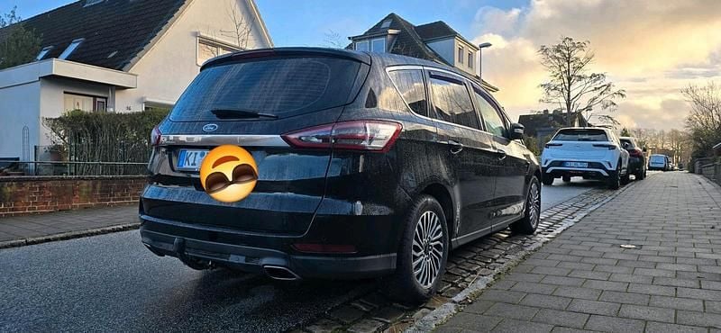 Gebraucht Ford S-MAX Titanium 190 PS (139 kW) 2019 Schwarz Van / Kleinbus