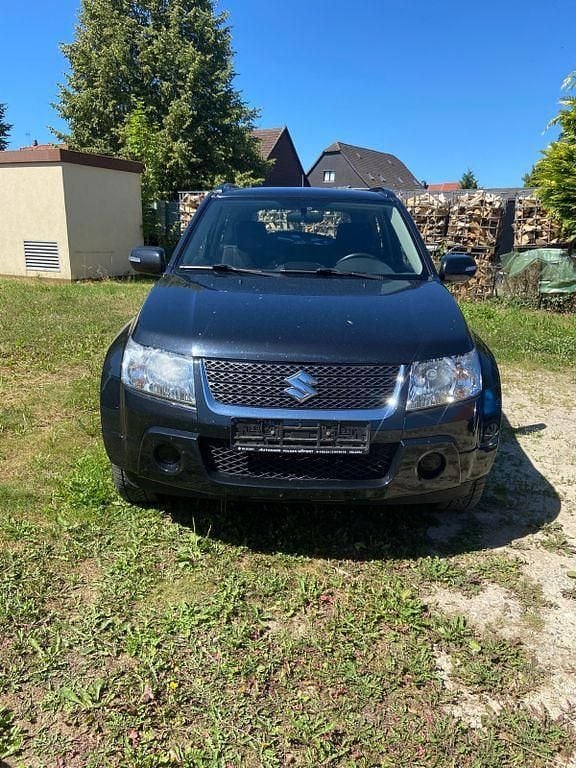 Gebraucht 2012 Suzuki Grand Vitara SUV | 2.999 € (Guter Preis) - Bild 1/4
