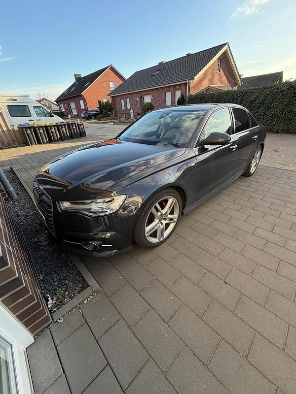 Gebraucht Audi A6 Ambiente 190 PS (139 kW) 2015 Grau Limousine