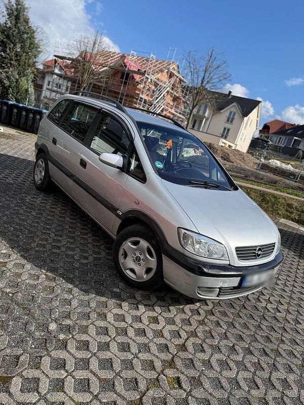 Gebraucht Opel Zafira 105 PS (77 kW) 2002 Grau Van / Kleinbus