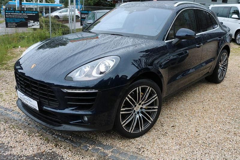 Blau Gebraucht 2016 Porsche Macan S SUV | 34.450 € (Guter Preis) - Bild 1/4