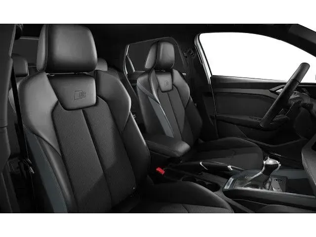 Gebraucht Audi A1 Sportback S-Line 150 PS (110 kW) 2025 Gletscherweiß metallic Kleinwagen