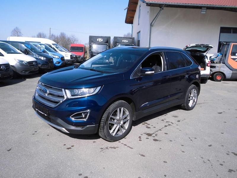 Gebraucht Ford Edge Titanium 209 PS (153 kW) 2016 Blau SUV