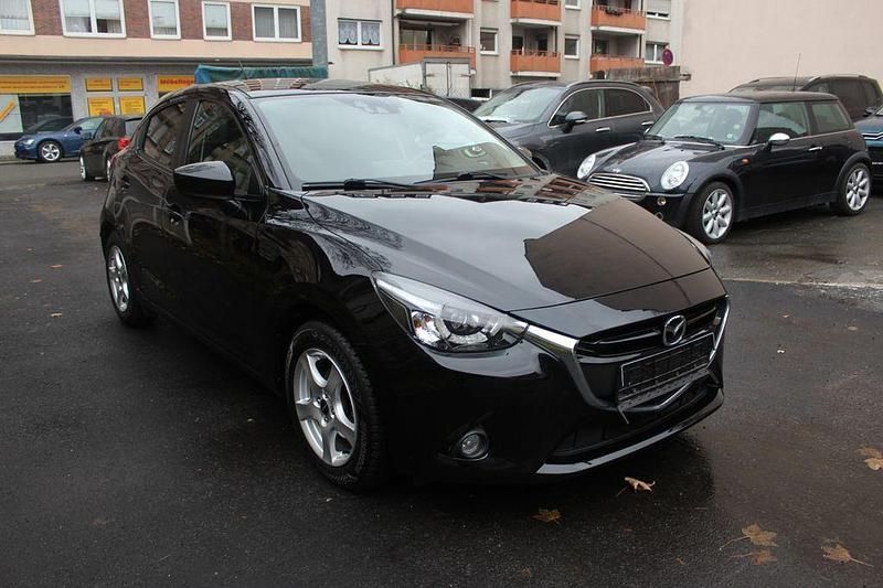 Gebraucht Mazda 2 Sky 116 PS (85 kW) 2017 Schwarz Limousine