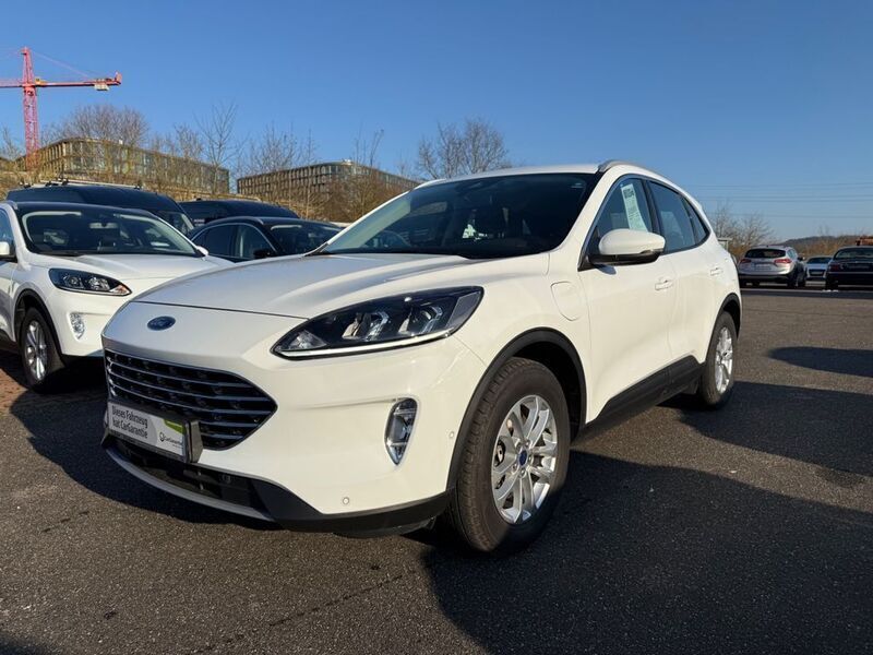 Gebraucht Ford Kuga Titanium 152 PS (111 kW) 2021 Frostweiß SUV