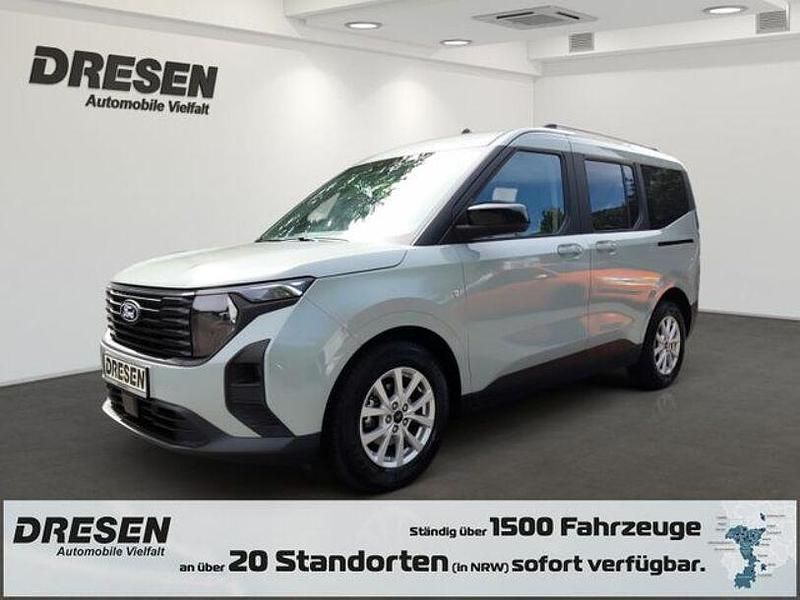 Grau Gebraucht 2024 Ford Tourneo Courier Titanium Van / Kleinbus | 24.990 € (Etwas zu teuer) - Bild 1/4