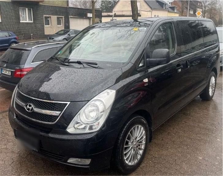 Schwarz Gebraucht 2012 Hyundai H-1 Van / Kleinbus | 9.700 € (Guter Preis) - Bild 1/4