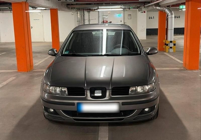 Gebraucht Seat Leon Stella 105 PS (77 kW) 2005 Grau Kleinwagen