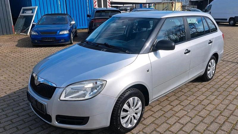 Gebraucht Skoda Fabia 90 PS (66 kW) 2009 Silber Kombi