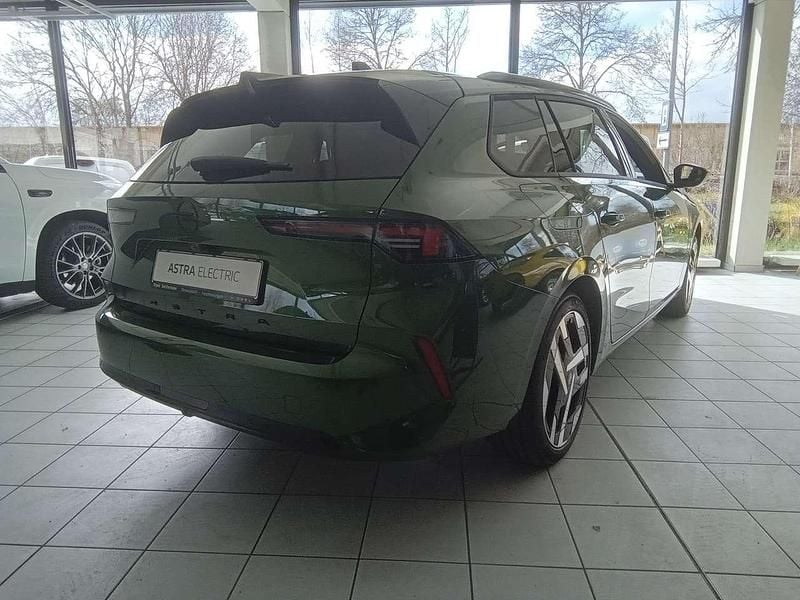 Gebraucht Opel Astra Ultimate 114 kW (156 PS) 2026 Klover grün Kombi