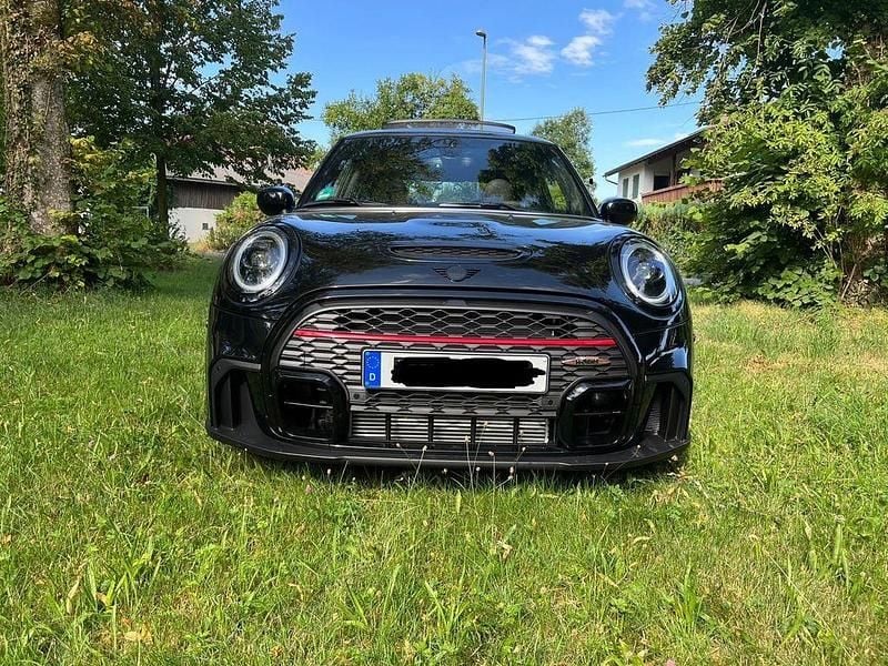 Gebraucht Mini John Cooper Works 231 PS (169 kW) 2023 Schwarz Kleinwagen