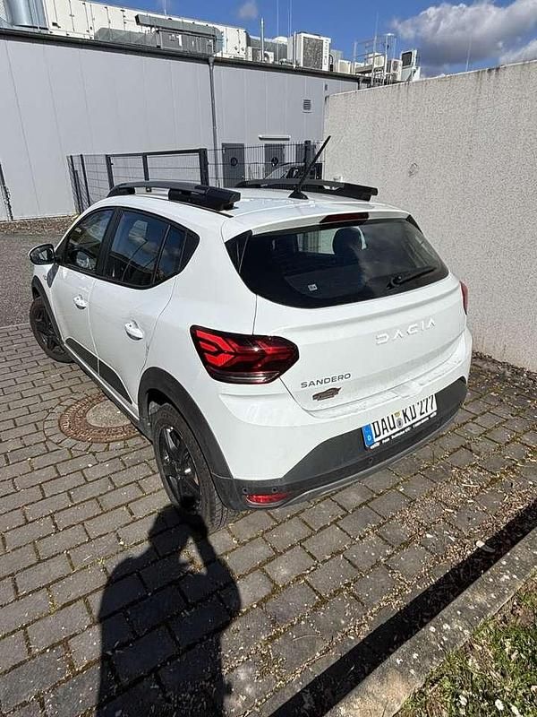 Gebraucht Dacia Sandero Expression 91 PS (66 kW) 2025 Limousine