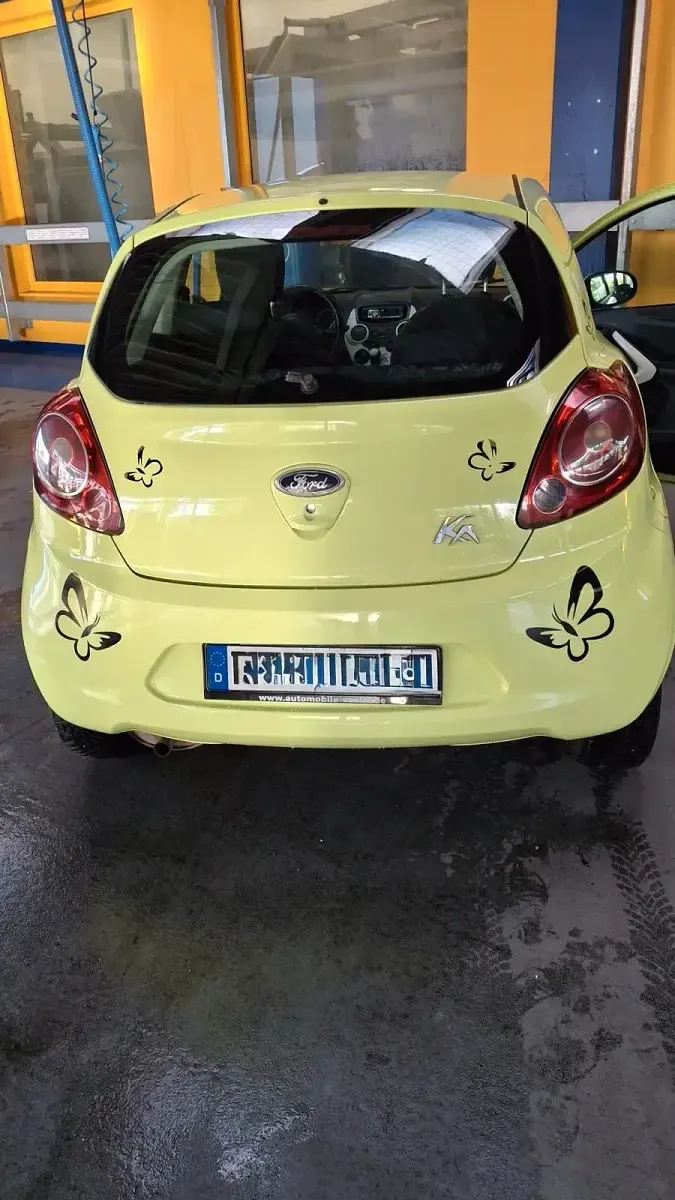 Gebraucht Ford Ka 69 PS (50 kW) 2011 Grün Kleinwagen