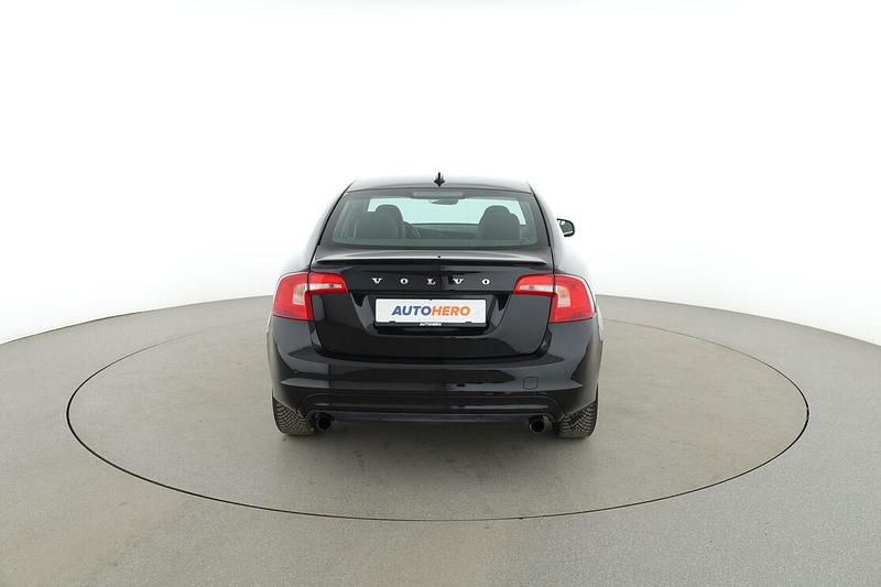 Gebraucht Volvo S60 Momentum 152 PS (111 kW) 2016 Schwarz Limousine