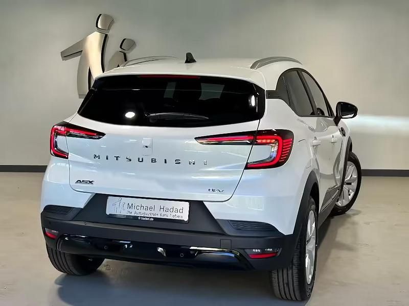 Gebraucht Mitsubishi ASX Plus 143 PS (105 kW) 2024 Weiß SUV