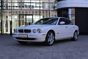 Gebraucht Jaguar XJ8 298 PS (219 kW) 2005 Weiß Limousine