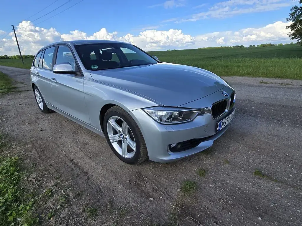 Gebraucht BMW 320 184 PS (135 kW) 2015 Silber Kombi